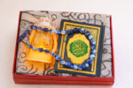 طقم تهادوا تحابوا رمضاني متكامل ✨  مصحف + سجادة + سبحة + فانوس مضيء هدية راقية تدخل البهجة وتنفع كل بيت 🌙