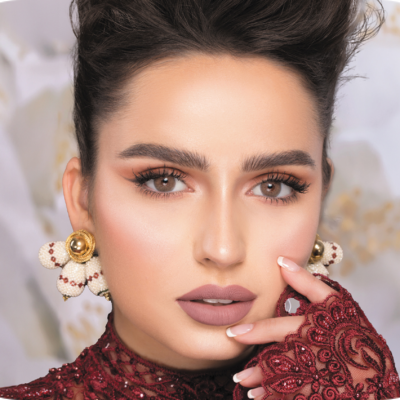 عدسات ناتشورال لا أمبر